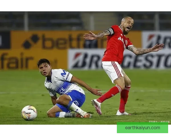 恰尔汗奥卢对抗能力持续提升，成为球队中场重要支柱